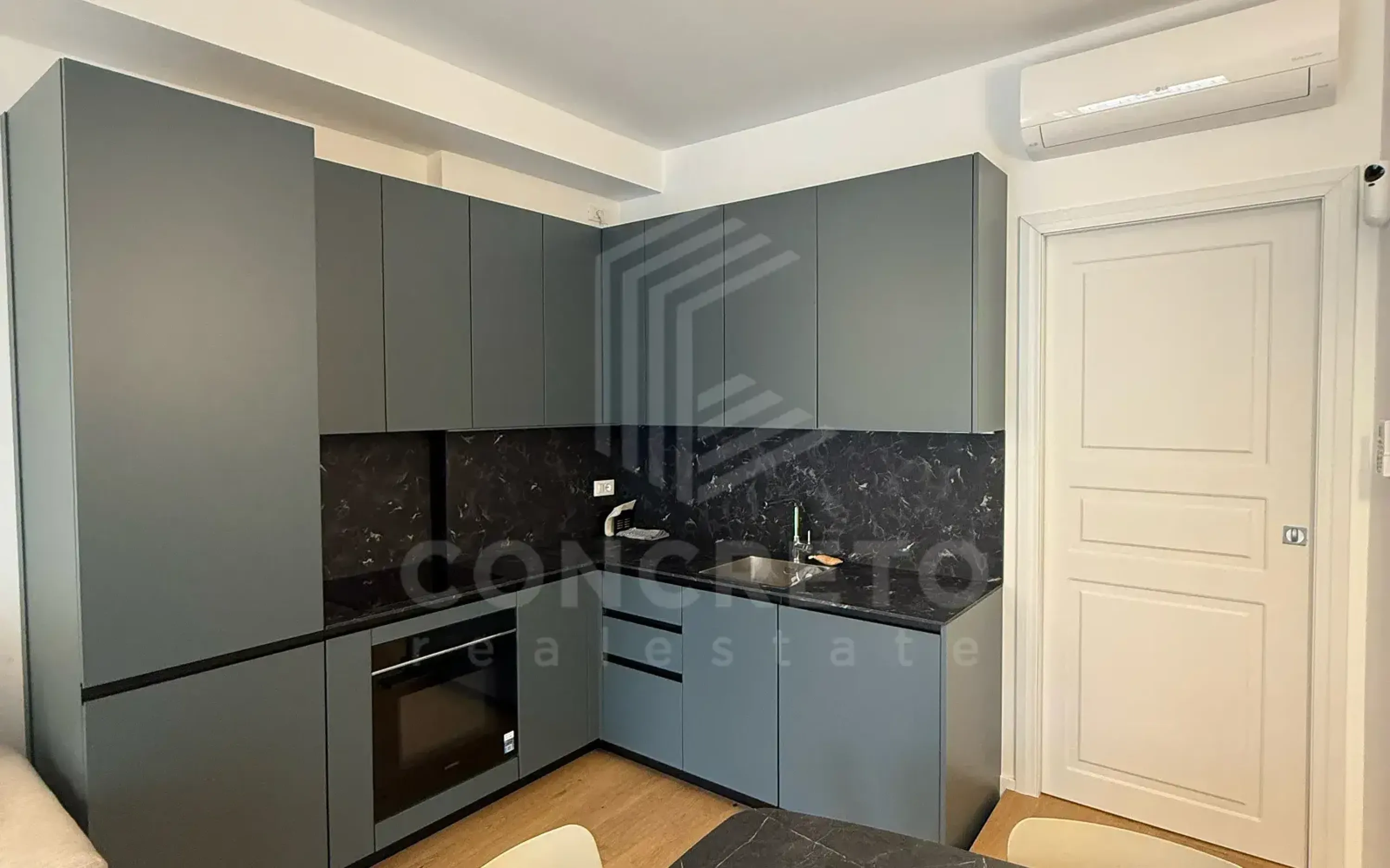 Appartamento in Cesare Balbo in Bocconi Milano gallery intro